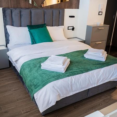 9 Nine - Luxury Apartments & Suites Belgrado Exterior foto