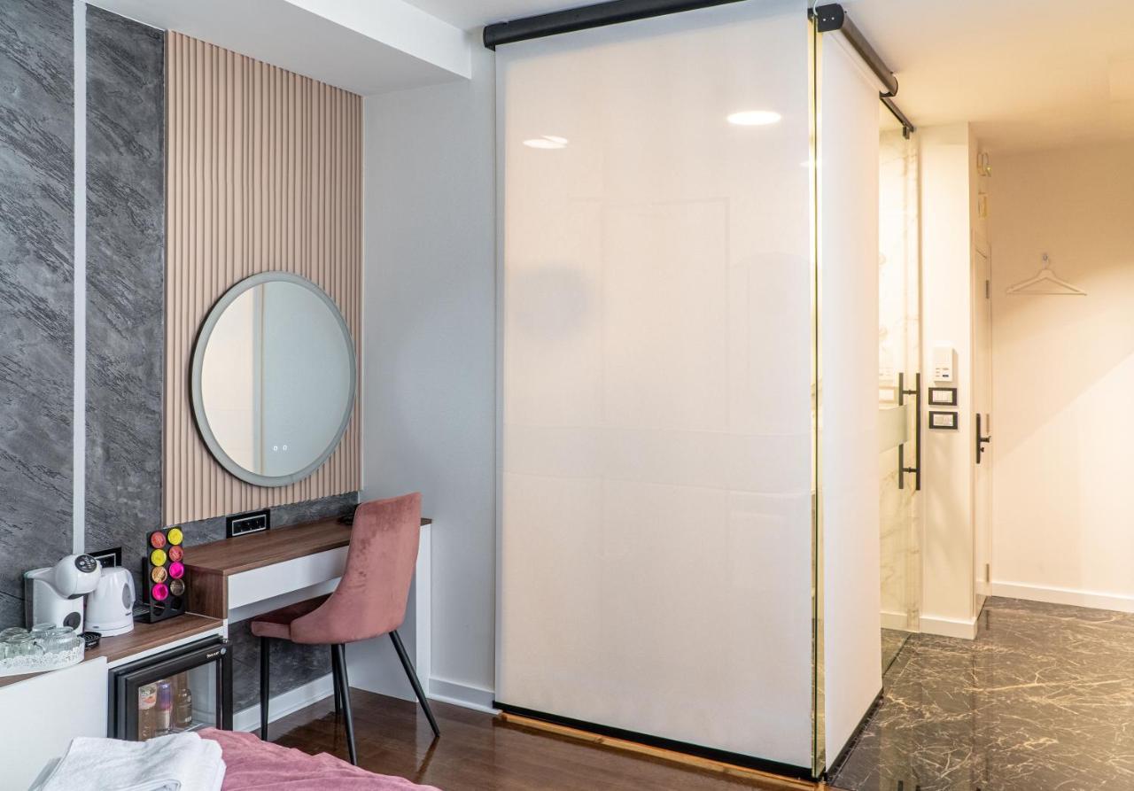 9 Nine - Luxury Apartments & Suites Belgrado Exterior foto